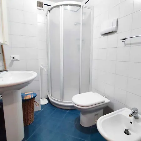 In 25358 * 利多迪迪耶索洛