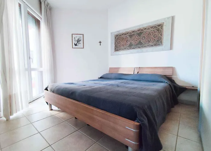 In 25358 * 利多迪迪耶索洛